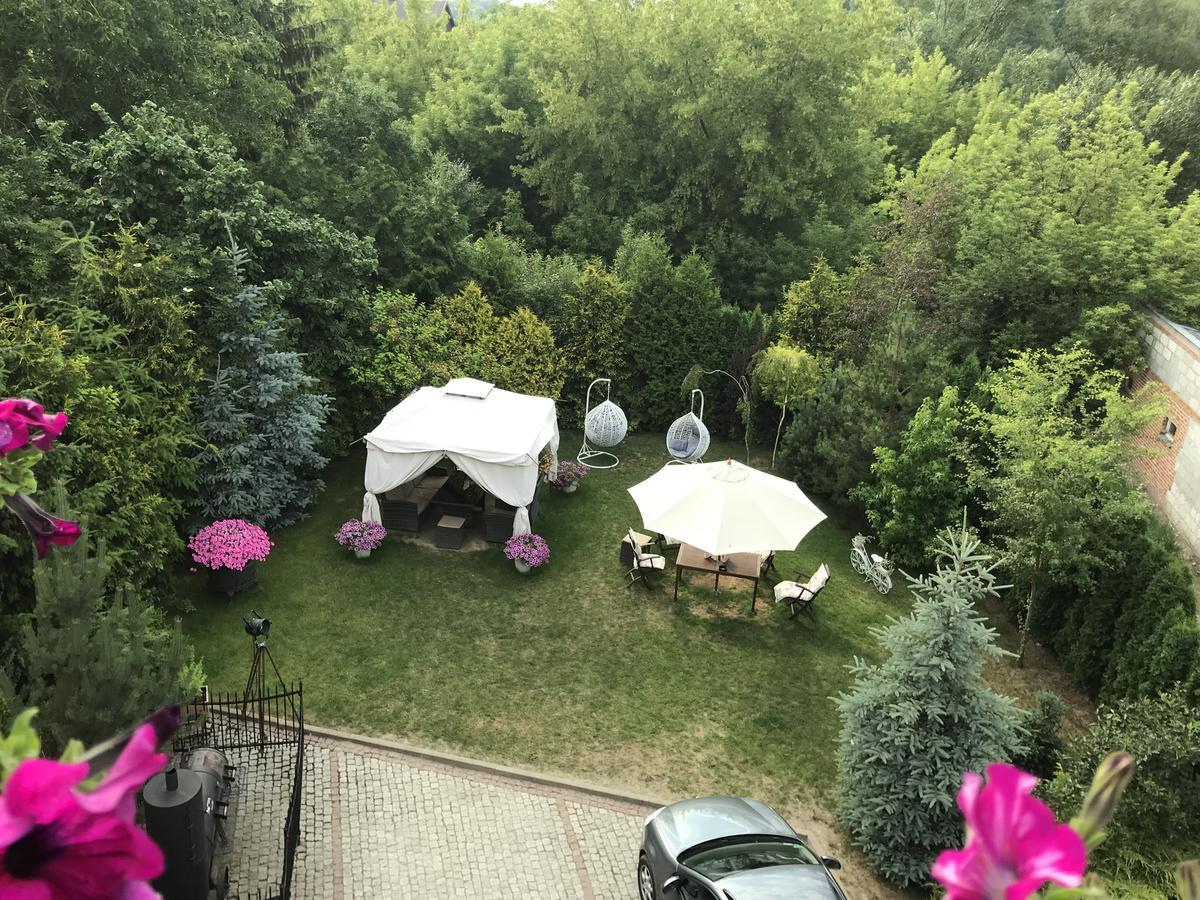 Pensjonat Rozanna Wawolnica Esterno foto